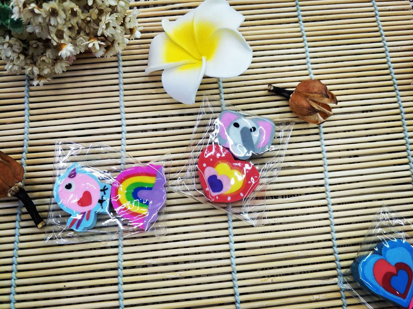 Creative Cute Cartoon Eraser Student School Supplies Eraser Factory Direct Sales Creative Cute Cartoon Eraser Student School Supplies Eraser Factory Direct Sales