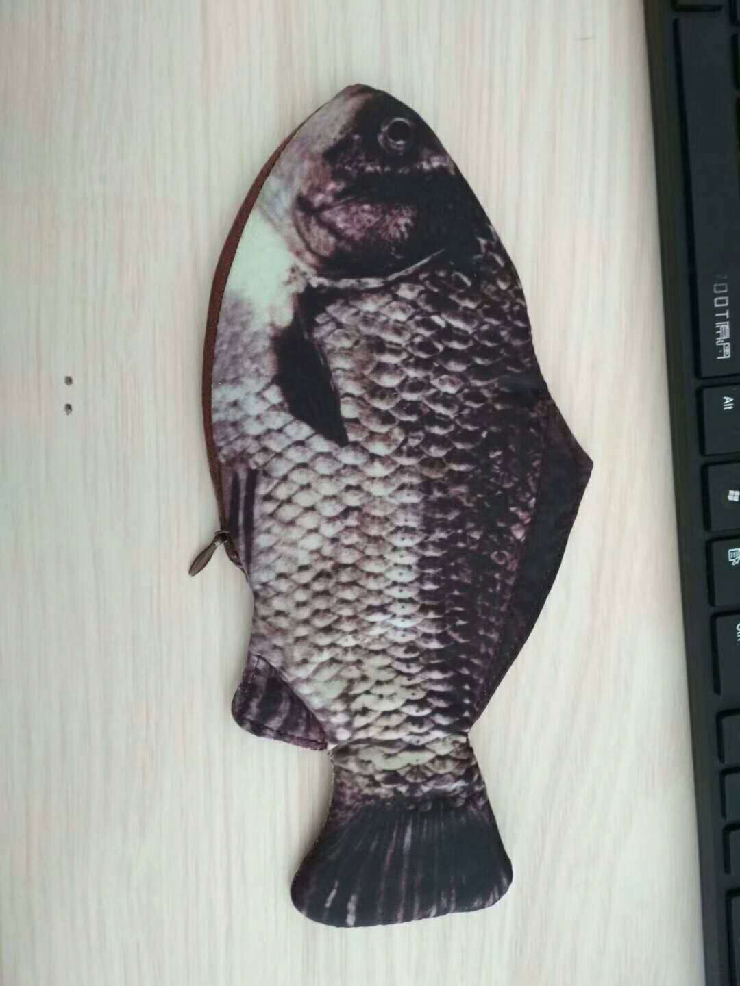 Artificial Crucian Carp Pencil Case Wallet Personalized Creative Salted Fish Pencil Case Pencil Case Crucian Carp Stationery Box Simulated Fish Pencil Case Artificial Crucian Carp Pencil Case Wallet Personalized Creative Salted Fish Pencil Case Pencil Case Crucian Carp Stationery Box Simulated Fish Pencil Case