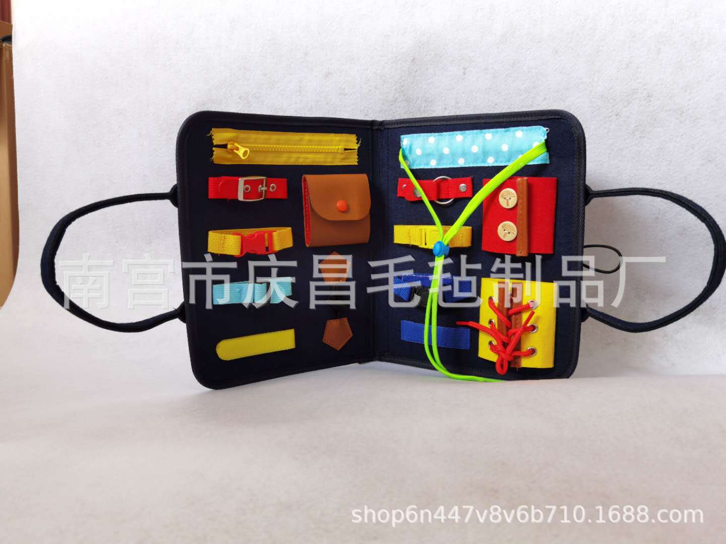 Factory Direct Sales Felt Children's Toys Non-Woven Baby Early Education Teaching Aids New Dressing Felt Learning Board