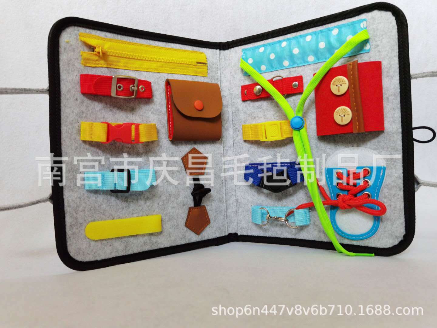 Factory Direct Sales Felt Children's Toys Non-Woven Baby Early Education Teaching Aids New Dressing Felt Learning Board