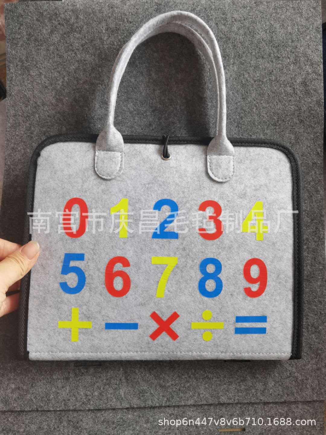 Factory Direct Sales Felt Children's Toys Non-Woven Baby Early Education Teaching Aids New Dressing Felt Learning Board