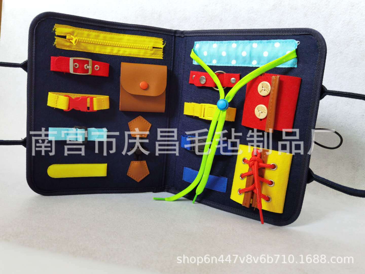 Factory Direct Sales Felt Children's Toys Non-Woven Baby Early Education Teaching Aids New Dressing Felt Learning Board