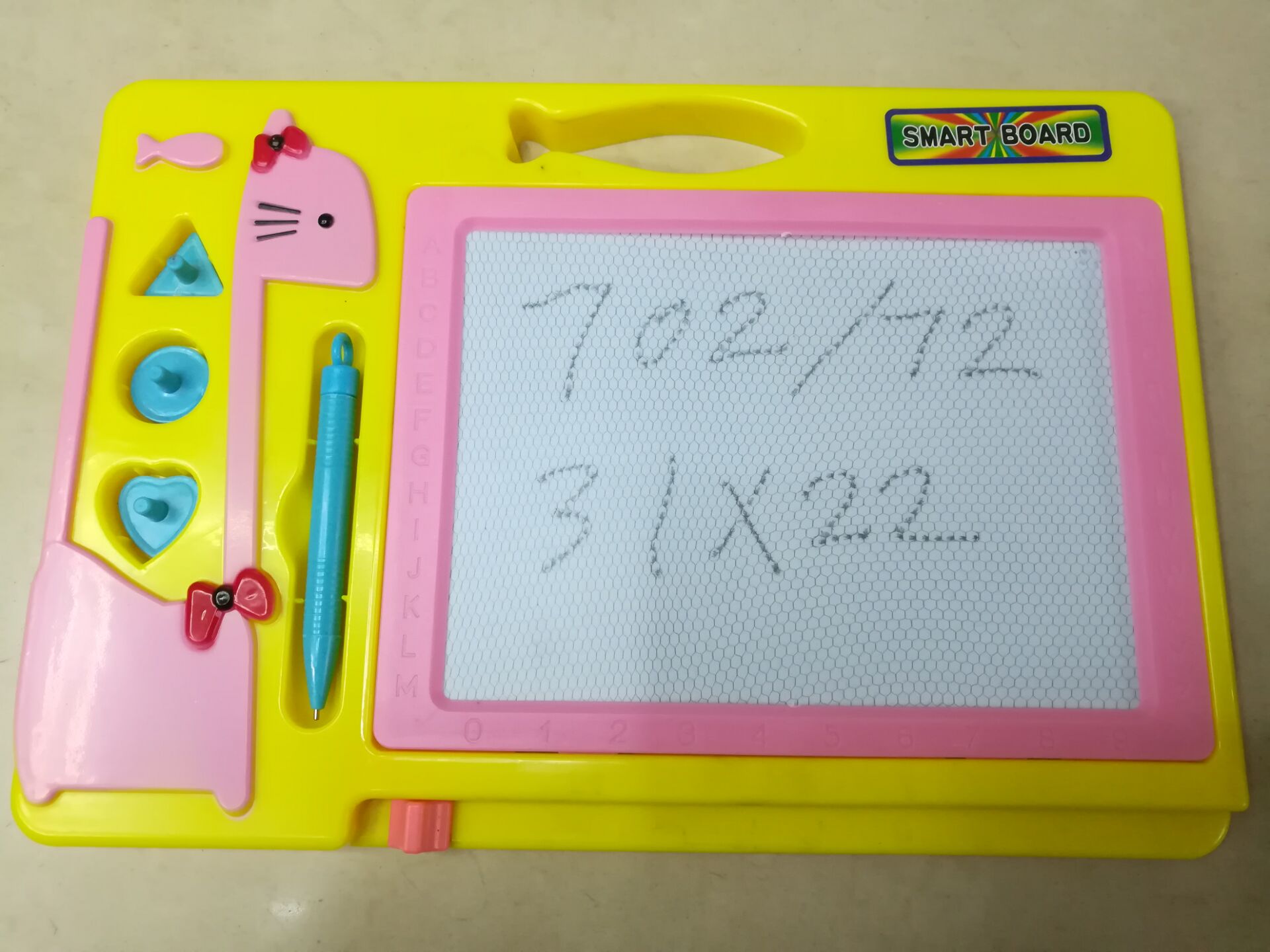 Children&#039;s magnetic writing board graffiti drawing board style teaching AIDS