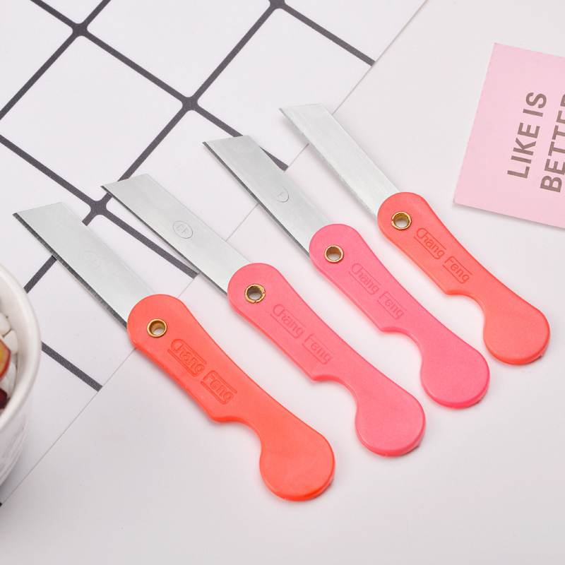 Colored Plastic Student Sharpen Your Pencil Knife Art Knife Handmade Paper Cutter Film Knife Wallpaper Knife Unpacking Knife Colored Plastic Student Sharpen Your Pencil Knife Art Knife Handmade Paper Cutter Film Knife Wallpaper Knife Unpacking Knife