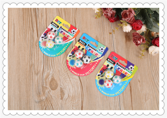 School supplies Korea creative stationery World Cup soccer eraser student award. School supplies Korea creative stationery World Cup soccer eraser student award.