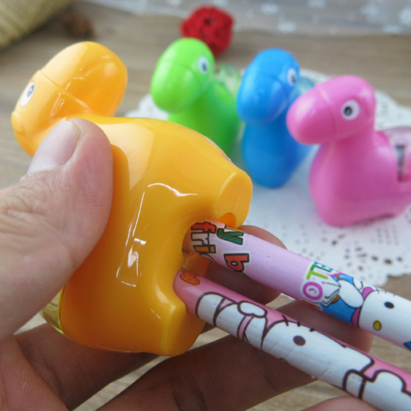 plastic double hole horse pencil knife hot sale pencil sharpener manufacturer direct marketing