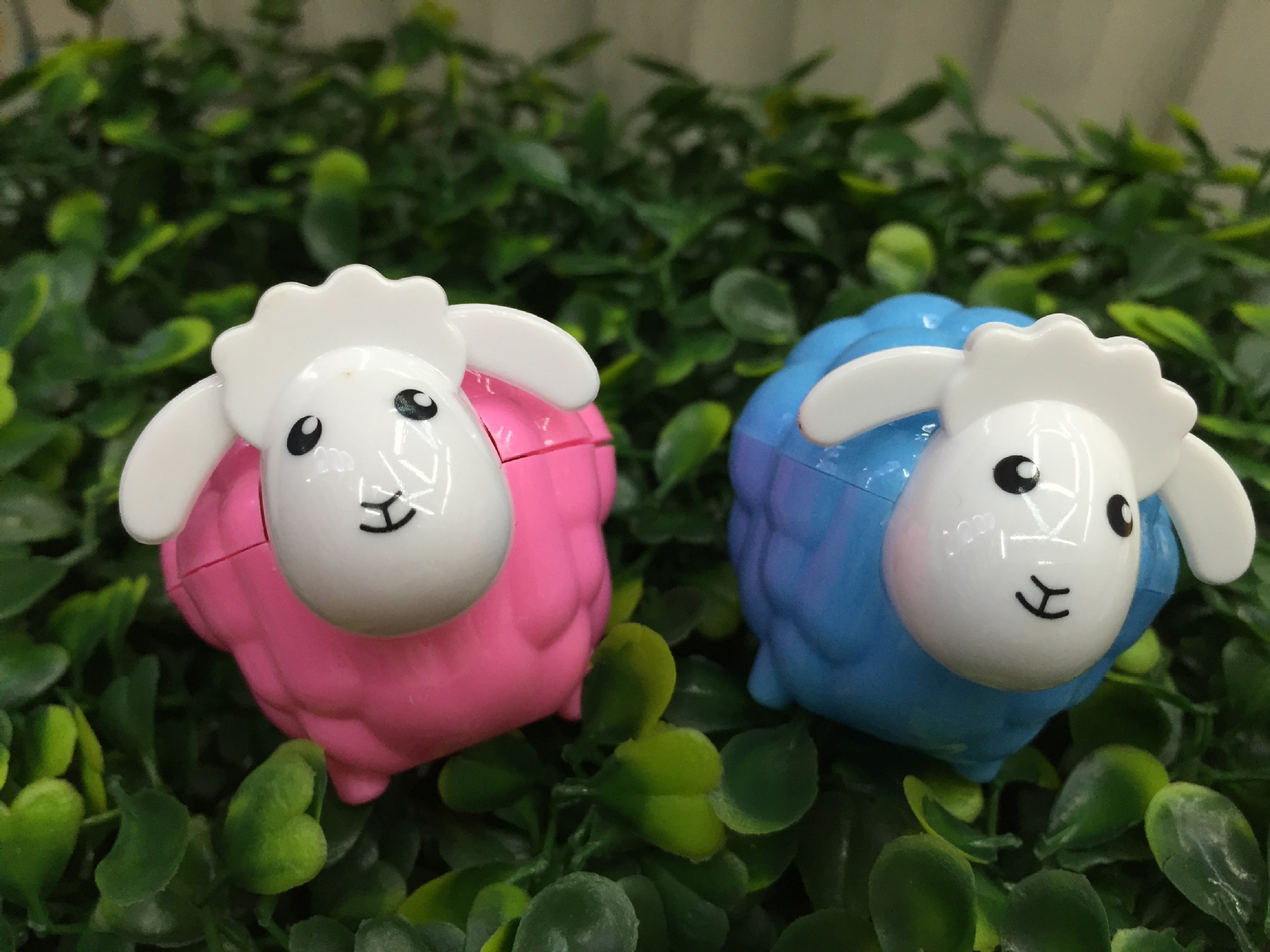 Fashionable sheep size double hole pencil sharpener manufacturer wholesale Fashionable sheep size double hole pencil sharpener manufacturer wholesale