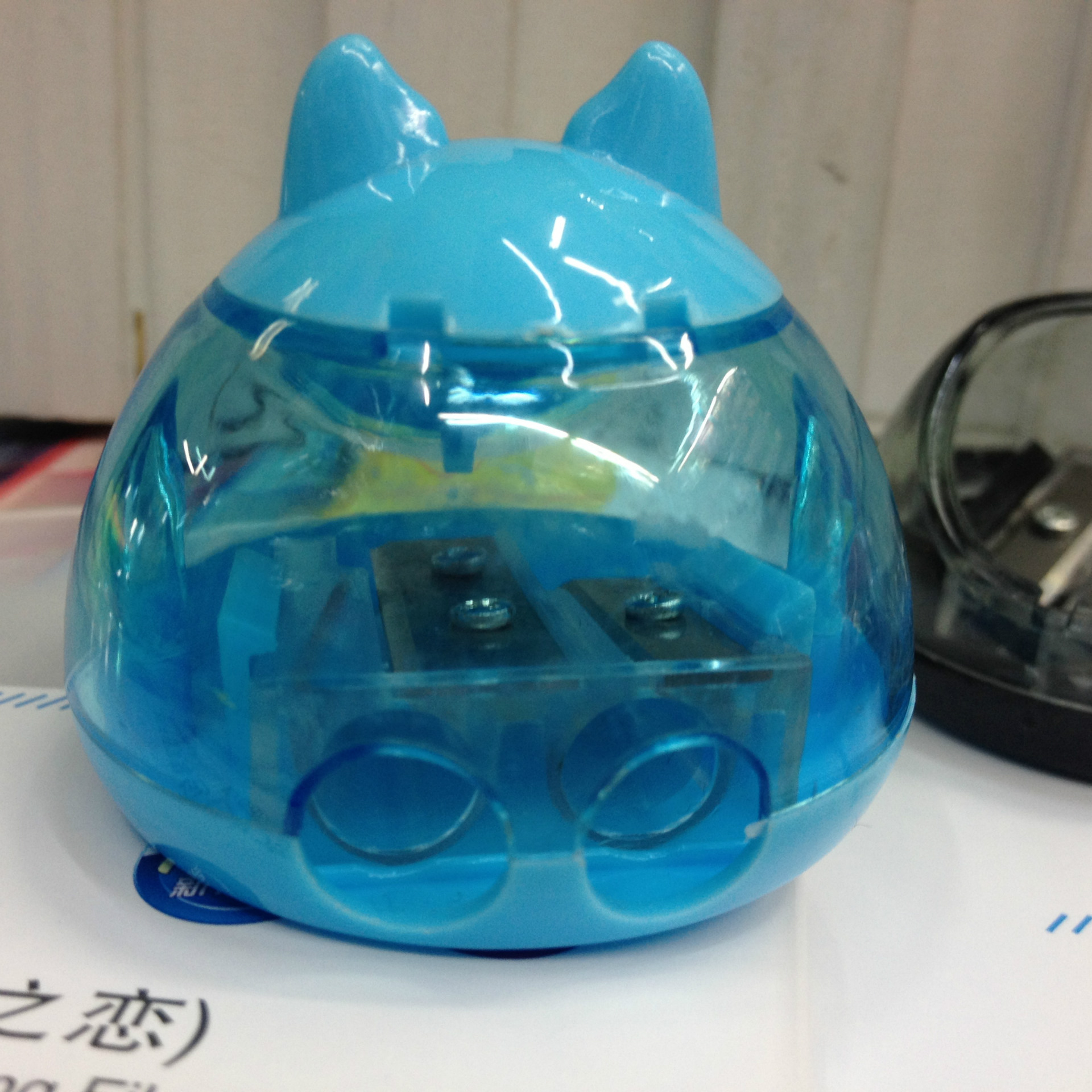 Piggy shape student pencil sharpener pen knife manual pencil sharpener wholesale