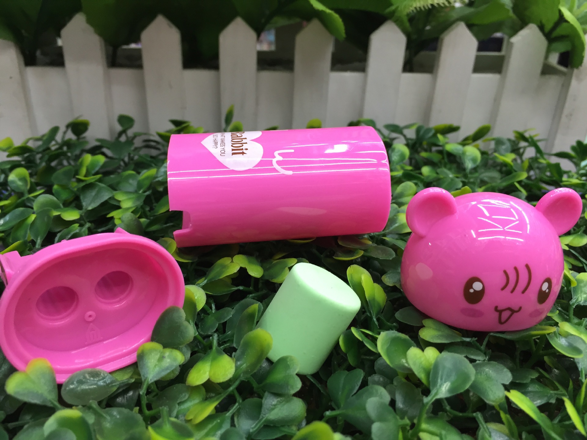 Cute bear pencil sharpener elementary school student manual double hole pencil sharpener