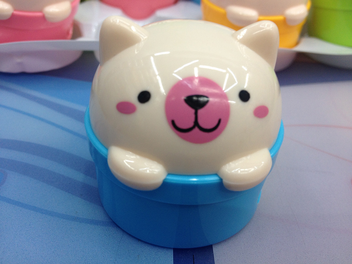 Cute student prize cartoon cat pencil sharpener bear pencil sharpener cute pencil grater Cute student prize cartoon cat pencil sharpener bear pencil sharpener cute pencil grater