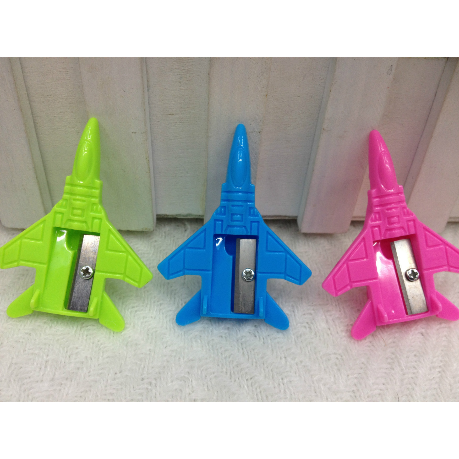 Aircraft sharpener cartoon sharpener pencil sharpener model aircraft sharpener