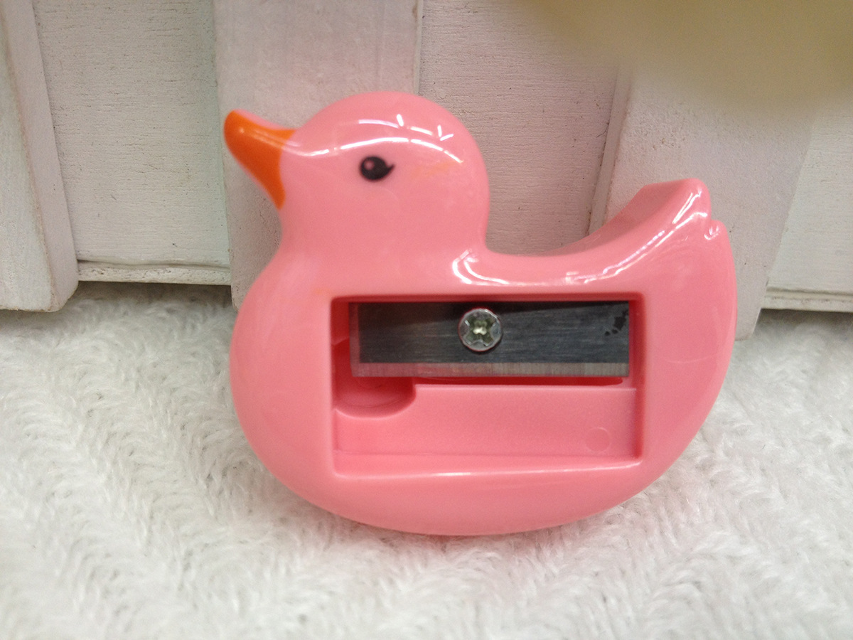Cartoon duck pencil sharpener is small and cute Cartoon duck pencil sharpener is small and cute