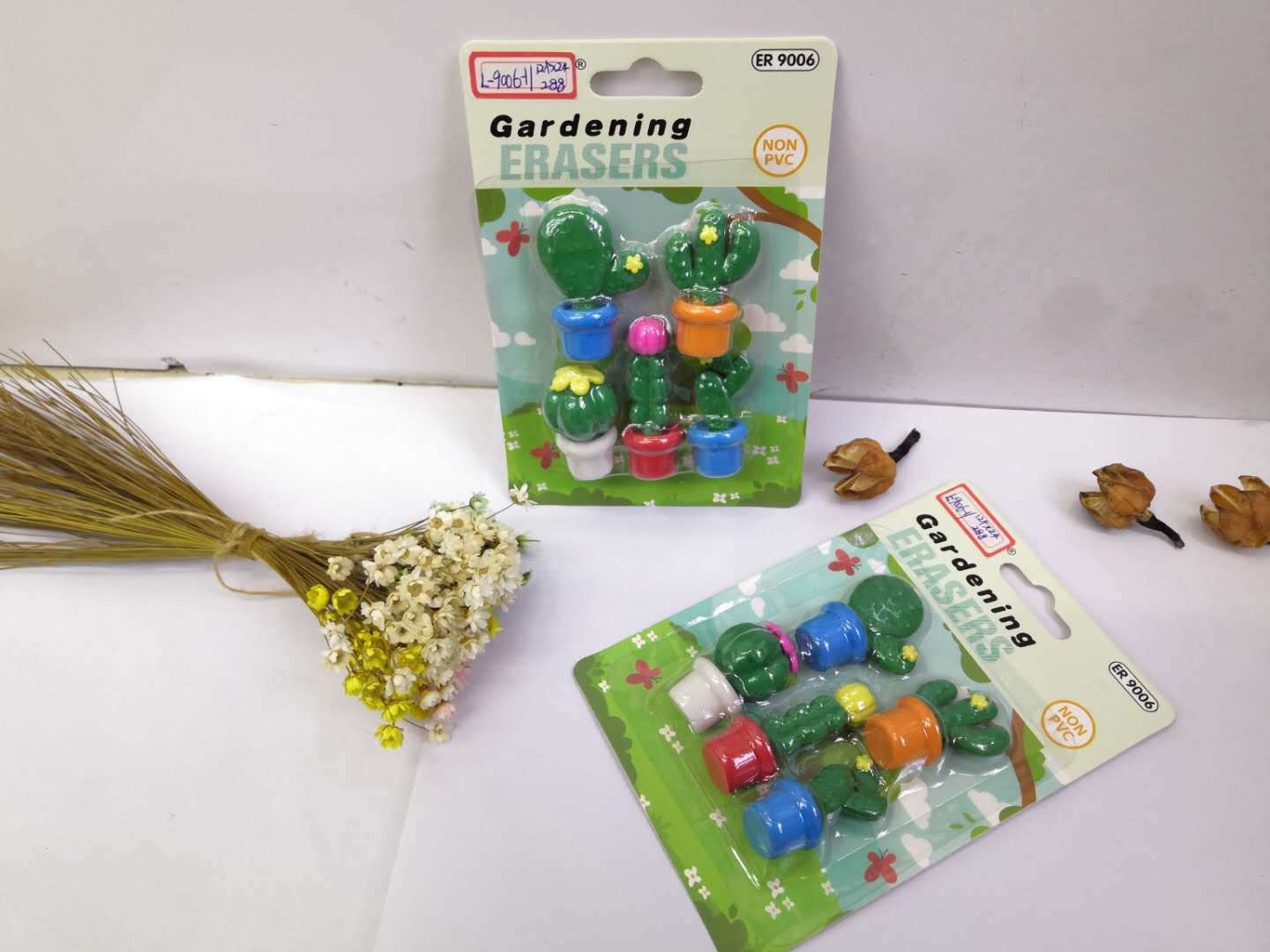 Creative Cute Cartoon Cactus Card Eraser Student School Supplies Eraser Factory Direct Sales Creative Cute Cartoon Cactus Card Eraser Student School Supplies Eraser Factory Direct Sales