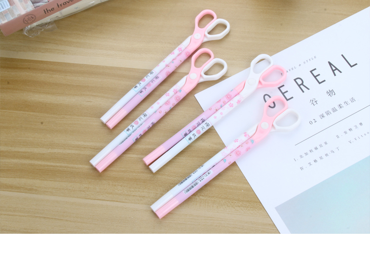 Japanese and Korean Creative Creative New Cute and Lazy Penalty Book Conjoined Pen Scissors Gel Pen Student Studying Stationery Japanese and Korean Creative Creative New Cute and Lazy Penalty Book Conjoined Pen Scissors Gel Pen Student Studying Stationery