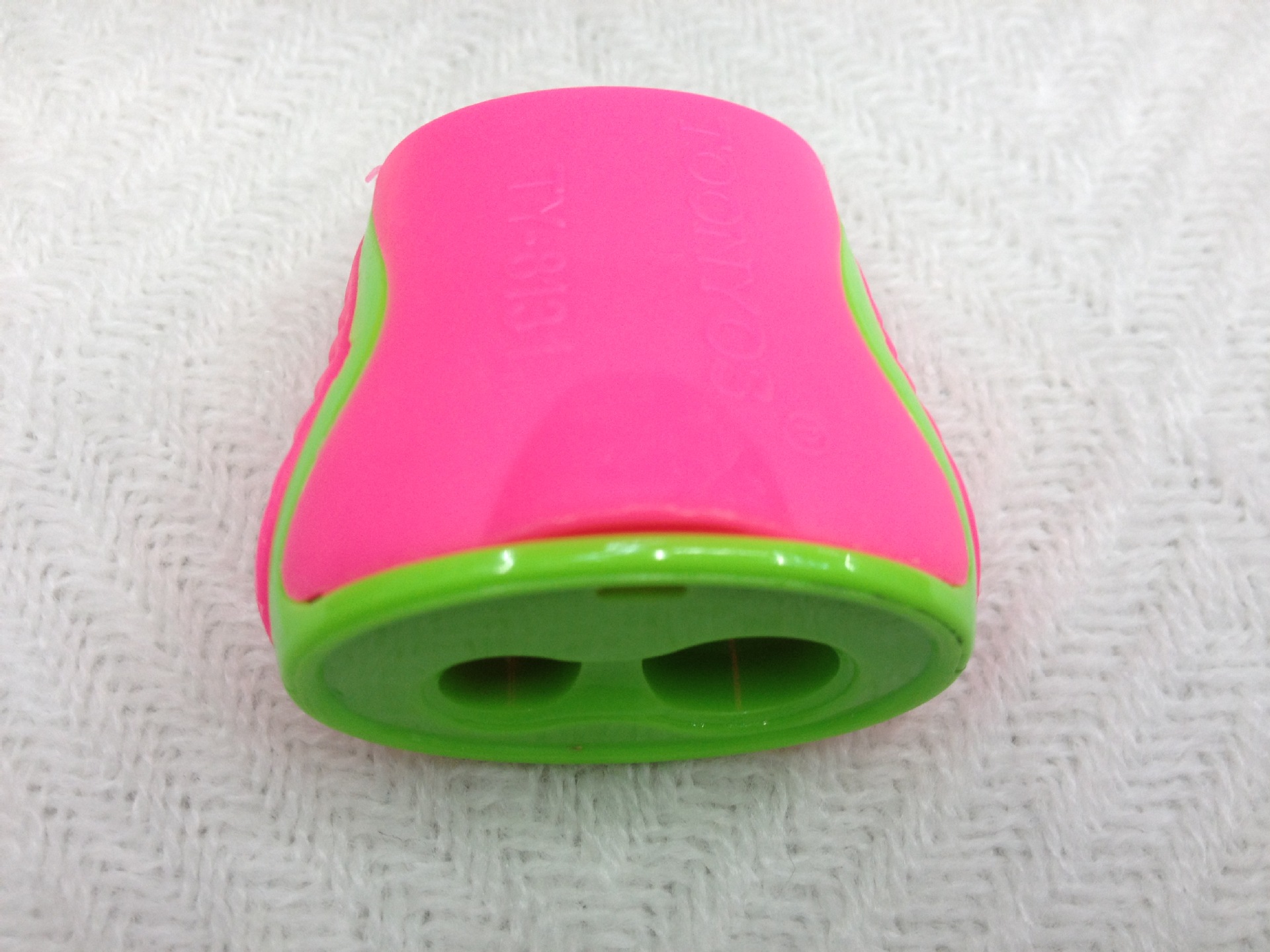 Geometric modelling double - hole pencil sharpener plastic big hole gouging wholesale Geometric modelling double - hole pencil sharpener plastic big hole gouging wholesale