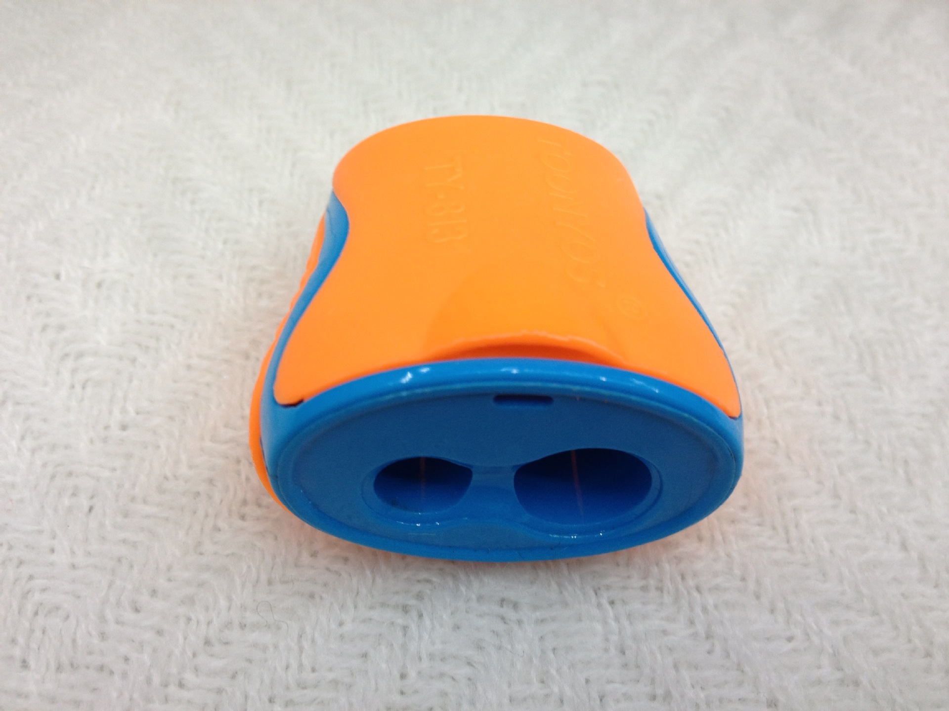 Geometric modelling double - hole pencil sharpener plastic big hole gouging wholesale Geometric modelling double - hole pencil sharpener plastic big hole gouging wholesale