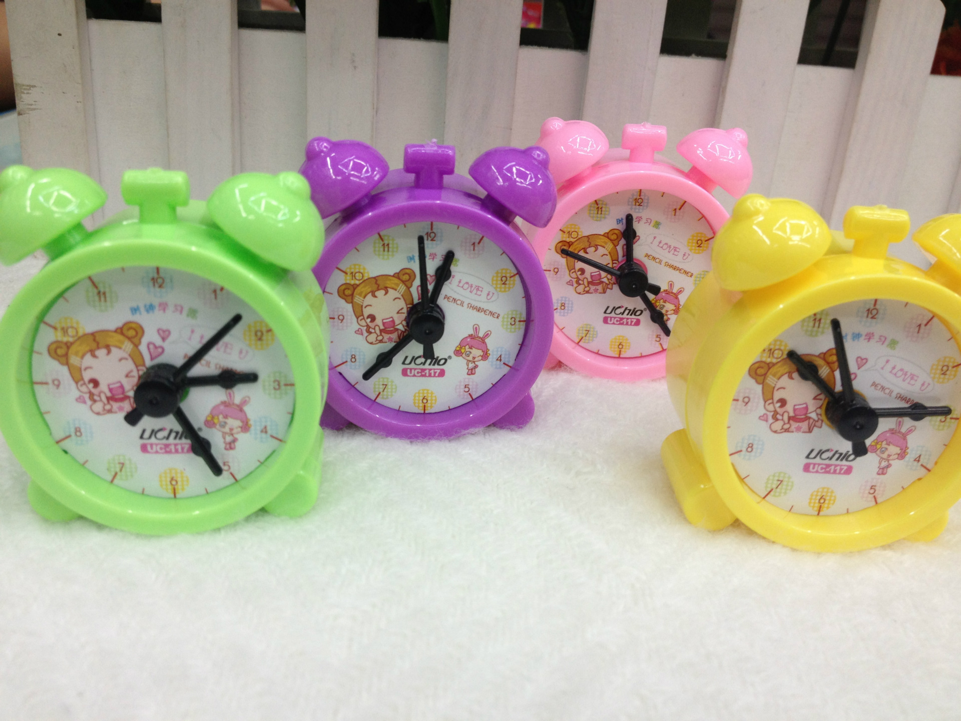 Clock style pencil sharpener candy color plastic pencil sharpener manual double hole pencil sharpener Clock style pencil sharpener candy color plastic pencil sharpener manual double hole pencil sharpener