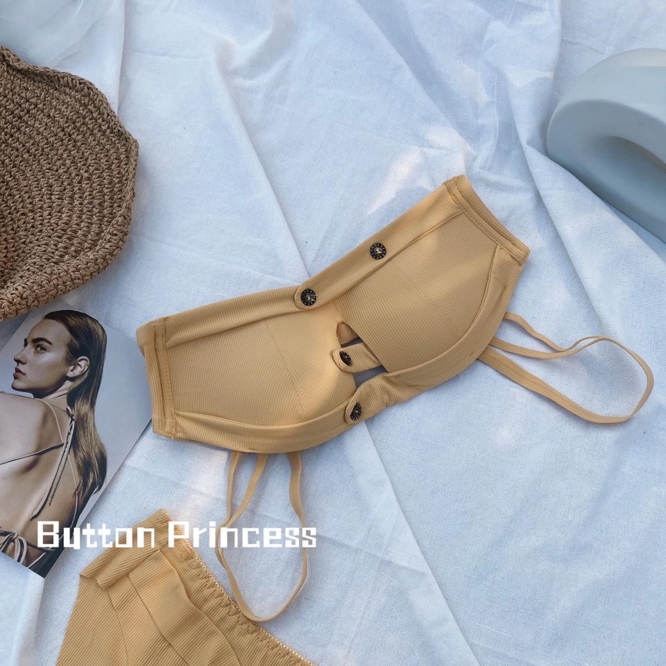 Button Girl Deep V-neck Hollow-out Underwear Comfortable Seamless Wireless Push up Adjustable Push up Accessory Breast Push up Bra Button Girl Deep V-neck Hollow-out Underwear Comfortable Seamless Wireless Push up Adjustable Push up Accessory Breast Push up Bra