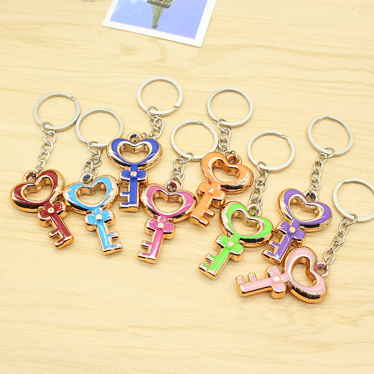 Factory Direct Sales Creative Cute Small Gift Exquisite Acrylic Love Key Key Chain Mobile Phone Pendant Wholesale