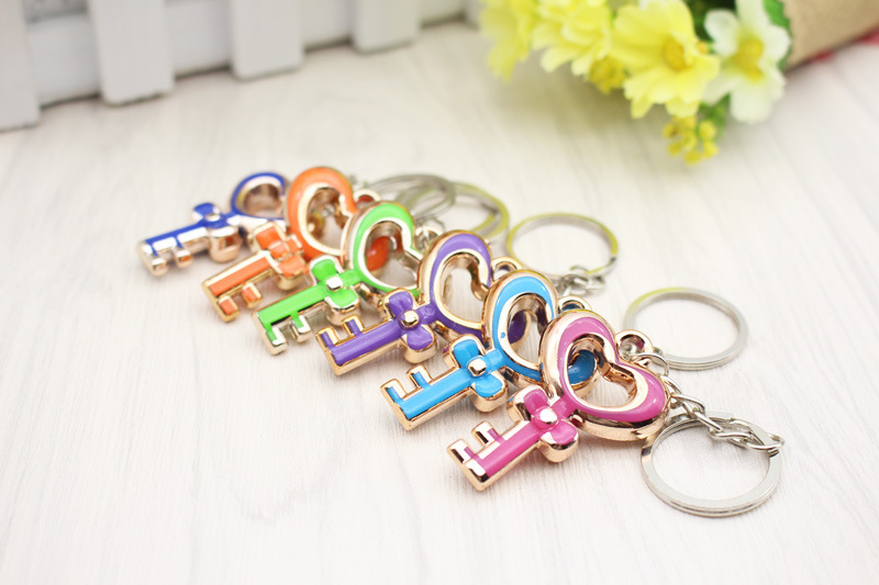 Factory Direct Sales Creative Cute Small Gift Exquisite Acrylic Love Key Key Chain Mobile Phone Pendant Wholesale Factory Direct Sales Creative Cute Small Gift Exquisite Acrylic Love Key Key Chain Mobile Phone Pendant Wholesale