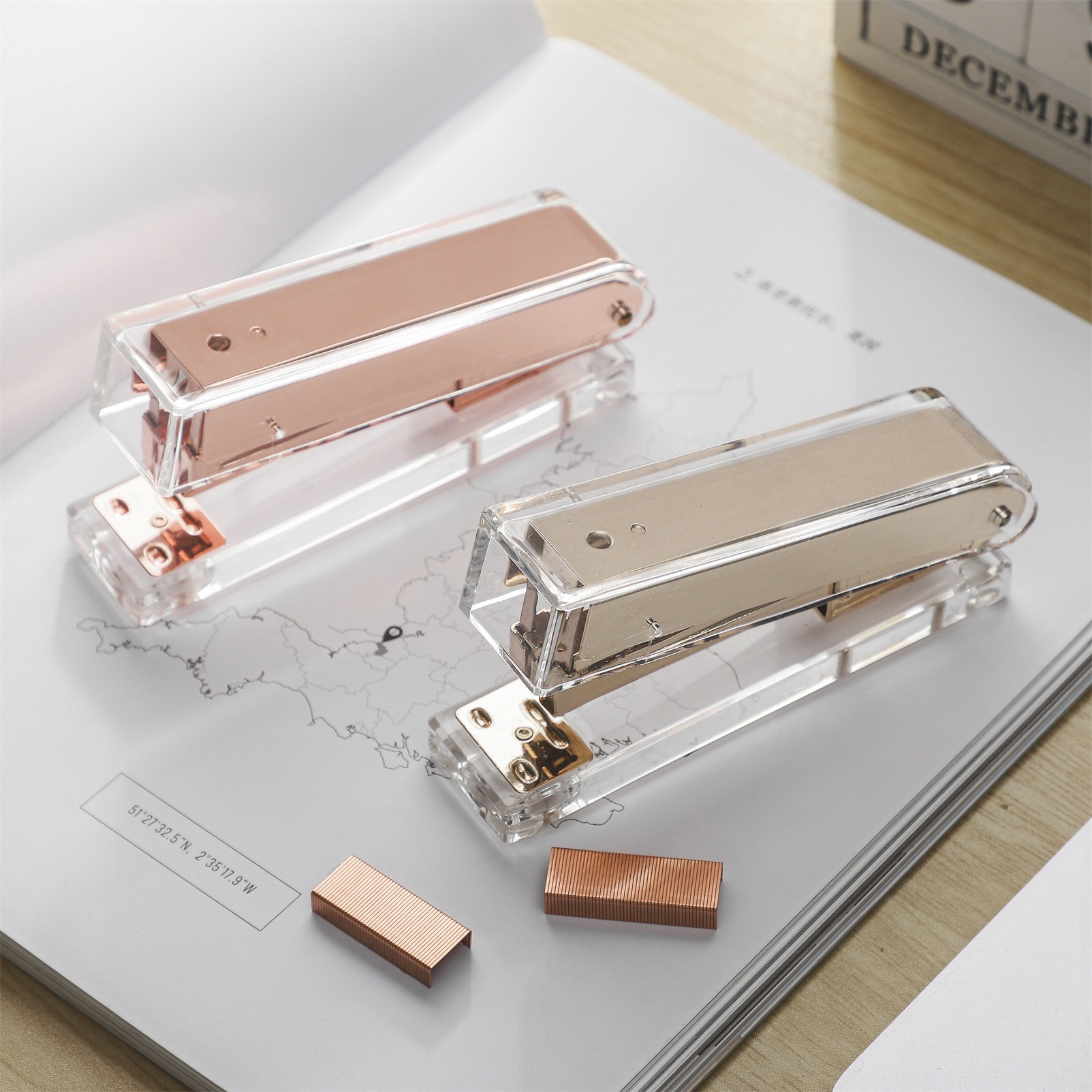 Factory Direct Sales Acrylic Stapler Acrylic Office Supplies