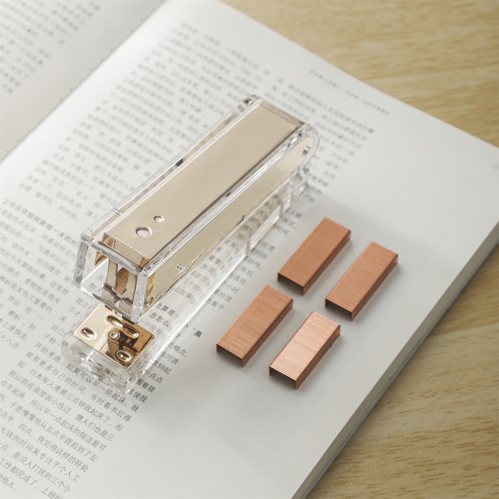 Factory Direct Sales Acrylic Stapler Acrylic Office Supplies Factory Direct Sales Acrylic Stapler Acrylic Office Supplies