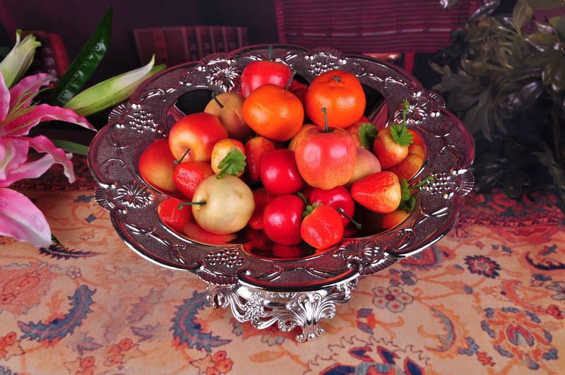 Vintage fine zinc alloy silver home decor creative fashion plate crafts Vintage fine zinc alloy silver home decor creative fashion plate crafts