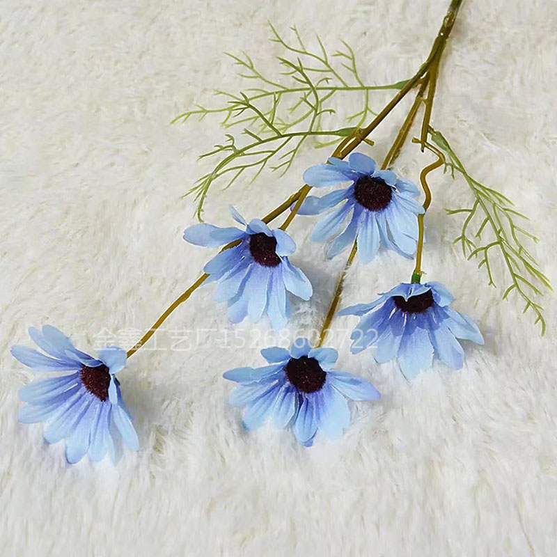 5Heads Silk Dasiy Artificial Flowers Decorative Stamen Small Daisy for Wedding Decoration Home Decor Fake Flower 5Heads Silk Dasiy Artificial Flowers Decorative Stamen Small Daisy for Wedding Decoration Home Decor Fake Flower