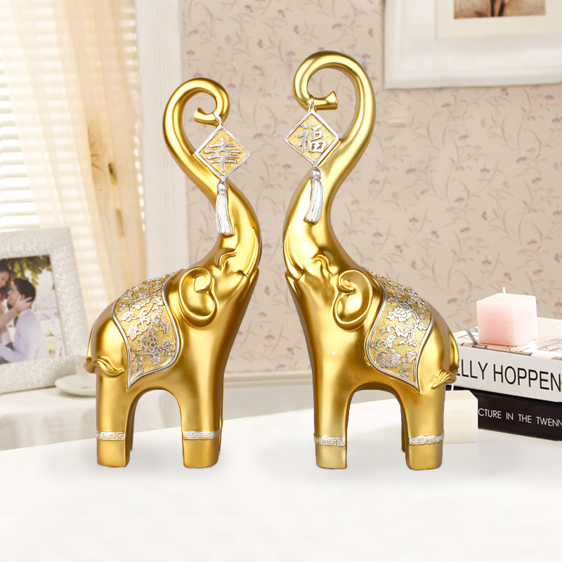 Resin Crafts Creative Wood Grain Happy Couple Elephant Decoration Living Room TV Cabinet Home Decoration Wedding Gift Resin Crafts Creative Wood Grain Happy Couple Elephant Decoration Living Room TV Cabinet Home Decoration Wedding Gift