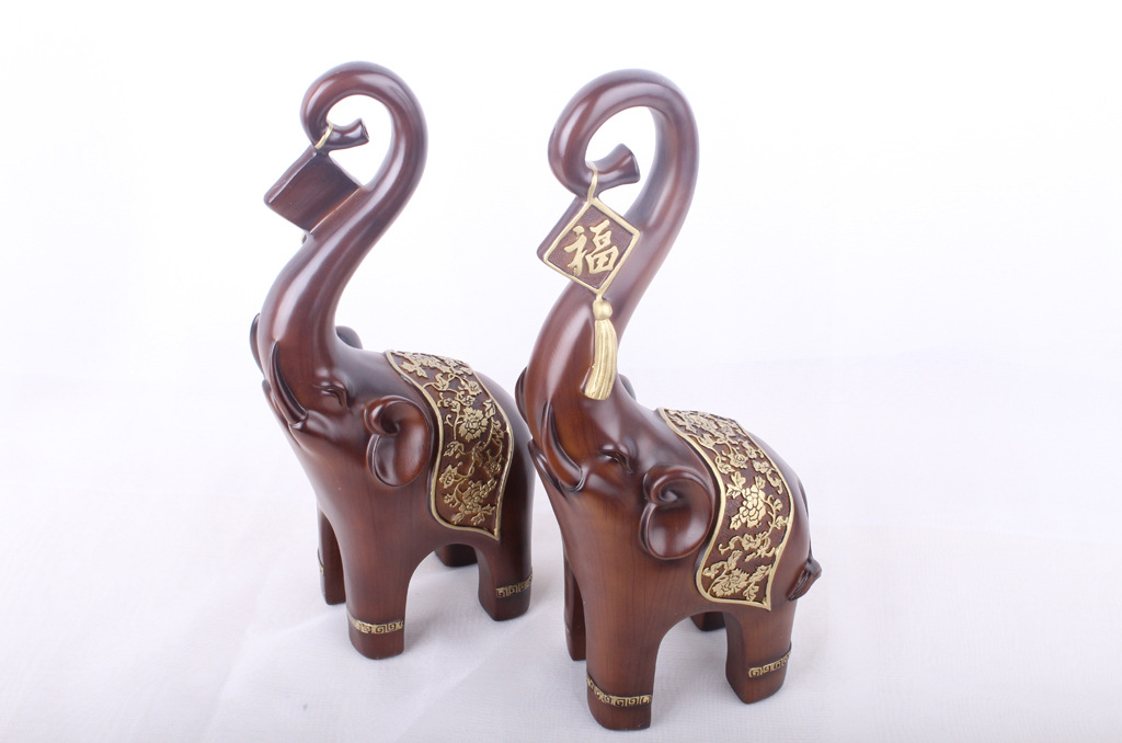 Resin Crafts Creative Wood Grain Happy Couple Elephant Decoration Living Room TV Cabinet Home Decoration Wedding Gift Resin Crafts Creative Wood Grain Happy Couple Elephant Decoration Living Room TV Cabinet Home Decoration Wedding Gift