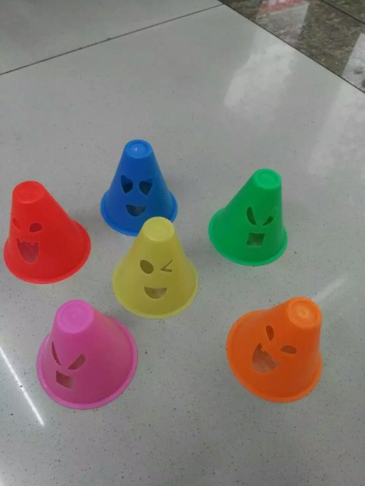 The Skating Shoes Emoji Roadblock Roller Skates Road Pile Semi-Soft Roadblock Skating Pile The Skating Shoes Emoji Roadblock Roller Skates Road Pile Semi-Soft Roadblock Skating Pile