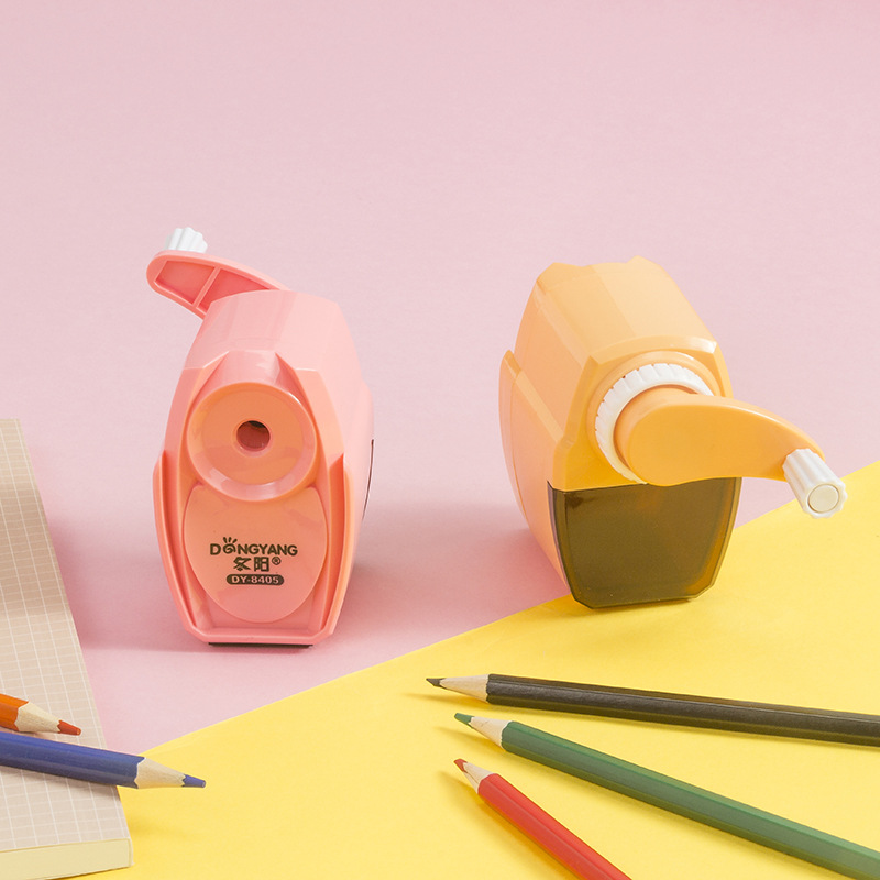 Office students automatic recoil pen pencil sharpener environmental protection practical hand sharpener wholesale Office students automatic recoil pen pencil sharpener environmental protection practical hand sharpener wholesale