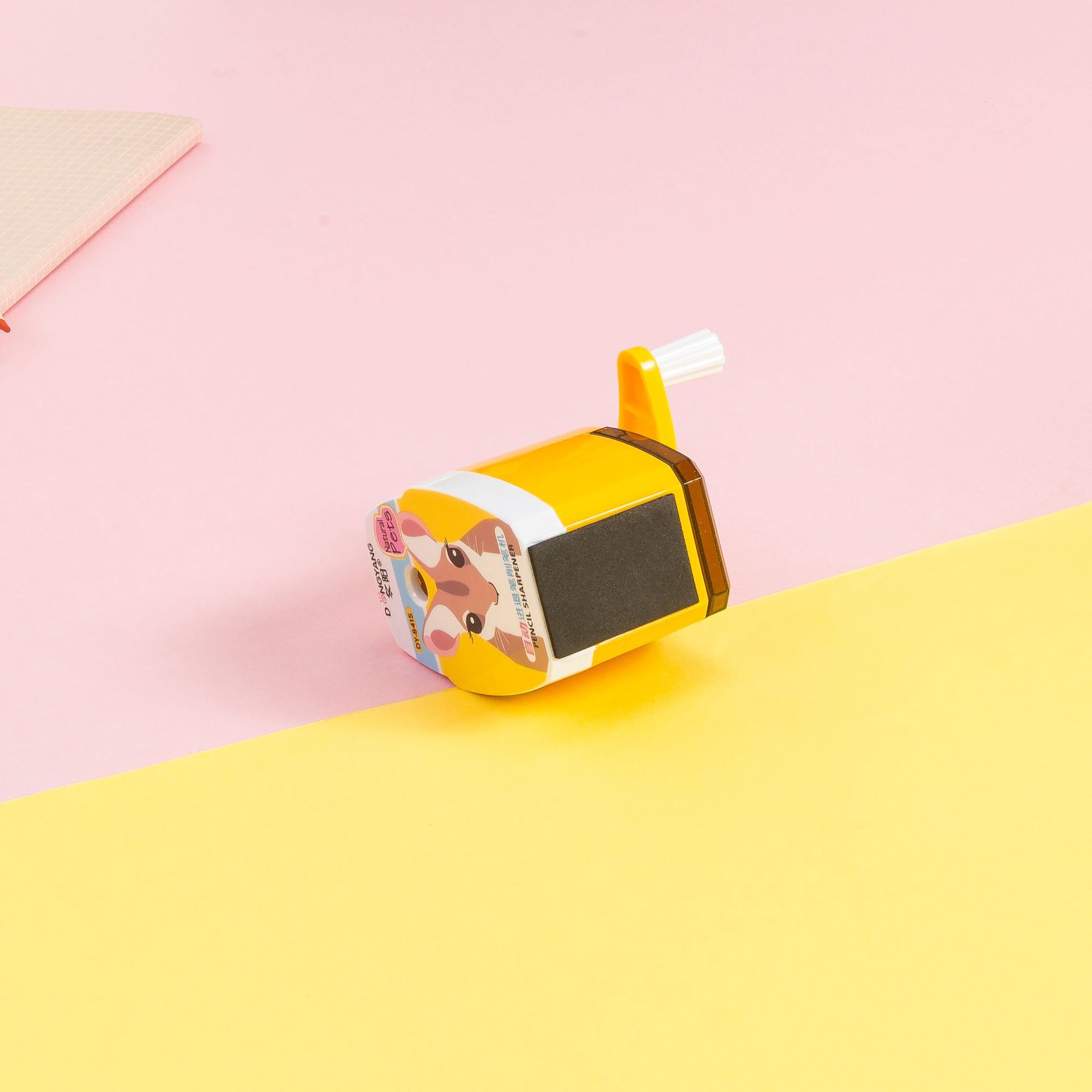Pencil sharpener creative cartoon animal sharpener hand pencil sharpener for primary school students Pencil sharpener creative cartoon animal sharpener hand pencil sharpener for primary school students