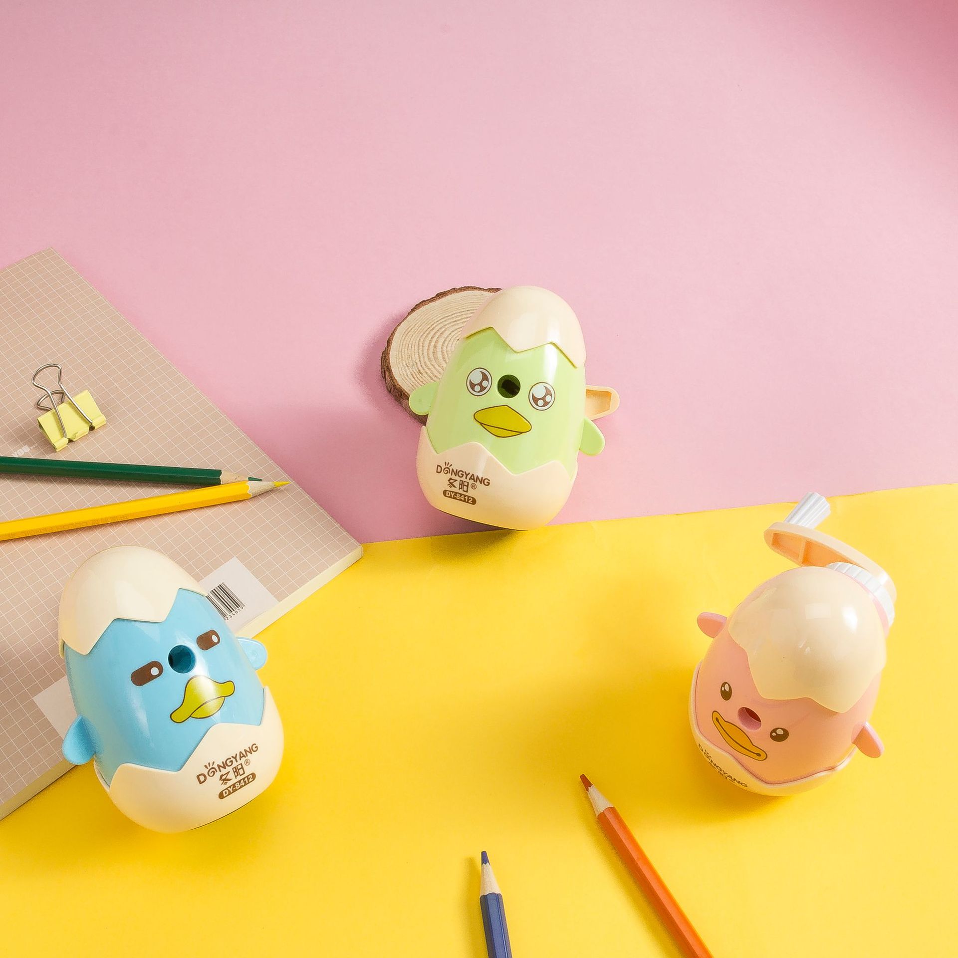 Creative animal model pencil sharpener cartoon hand swing pencil sharpener active entry and exit pen sharpener wholesale Creative animal model pencil sharpener cartoon hand swing pencil sharpener active entry and exit pen sharpener wholesale