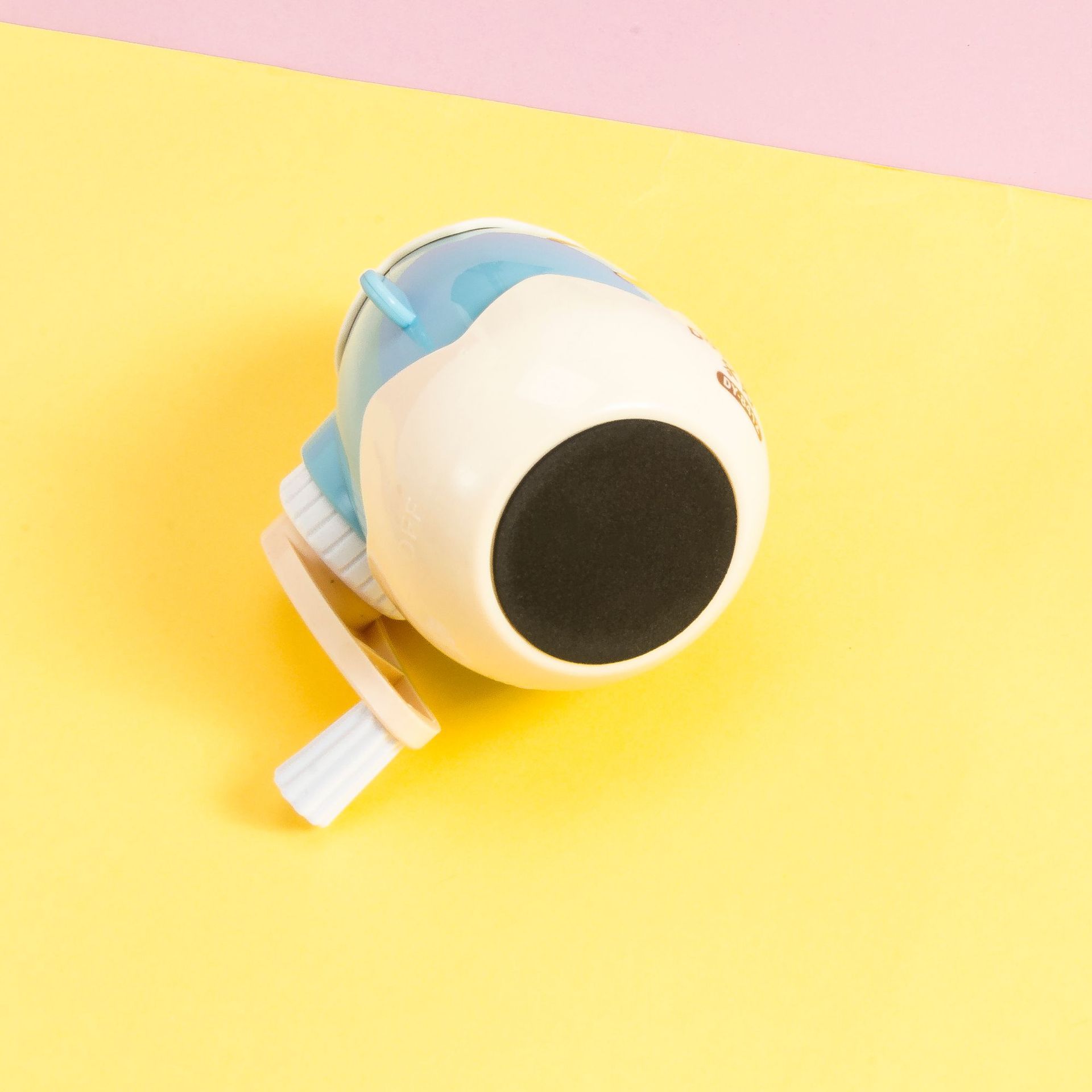 Creative animal model pencil sharpener cartoon hand swing pencil sharpener active entry and exit pen sharpener wholesale Creative animal model pencil sharpener cartoon hand swing pencil sharpener active entry and exit pen sharpener wholesale