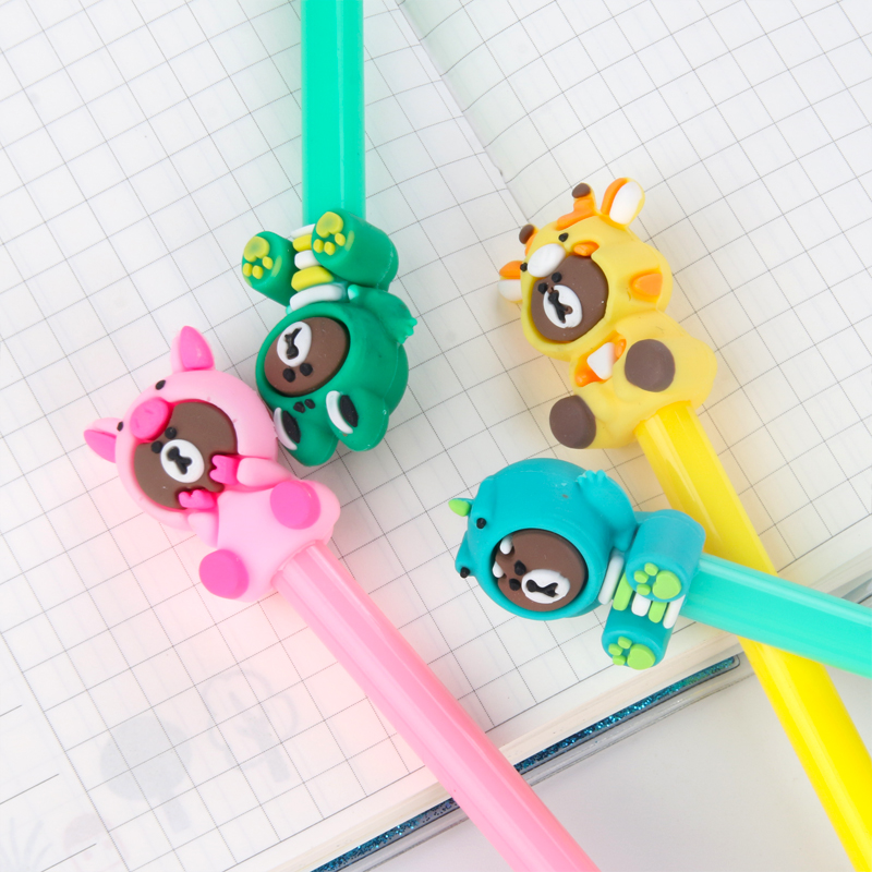 Japanese and Korean Simple New Creative Animal Coat Bear 0.5mm Black Gel Pen Student Studying Stationery Wholesale