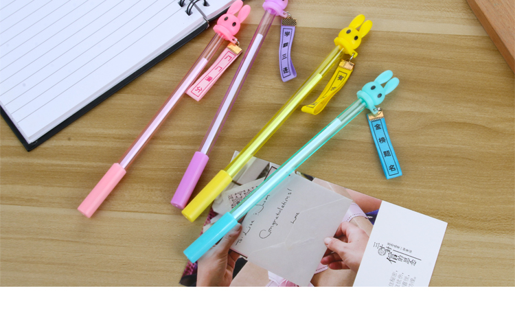 Japanese and Korean Creative New Cartoon Rabbit Pendant Gel Pen Transparent Pen Holder Gel Pen Student Studying Stationery Wholesale