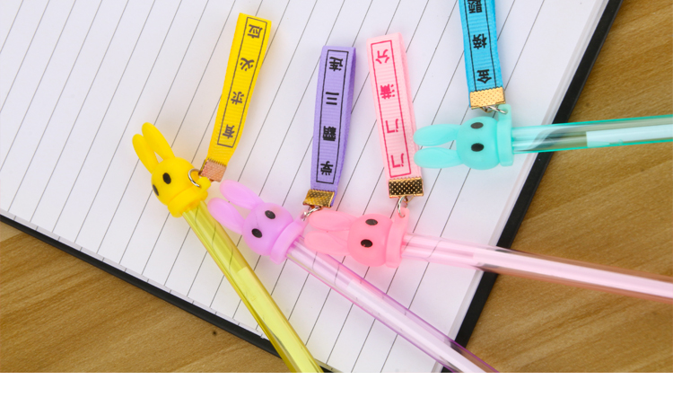 Japanese and Korean Creative New Cartoon Rabbit Pendant Gel Pen Transparent Pen Holder Gel Pen Student Studying Stationery Wholesale