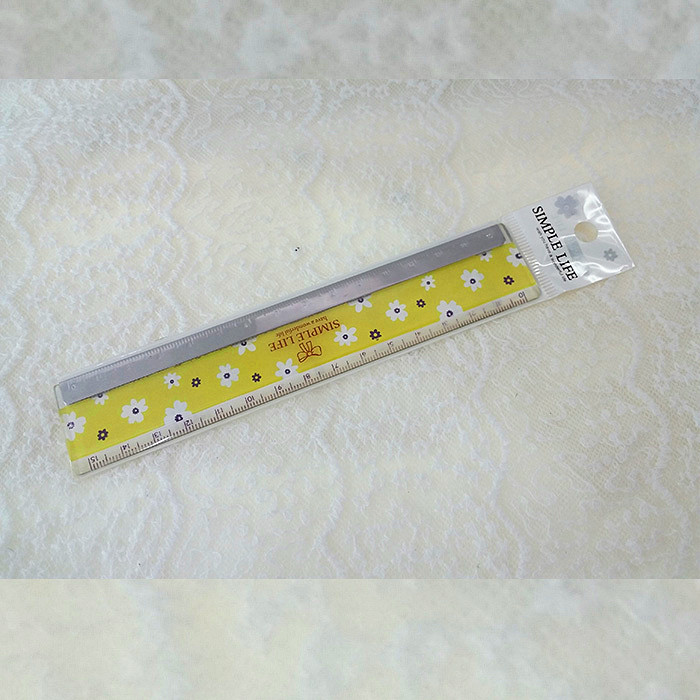 Fresh and floral    8006 stationery    ruler