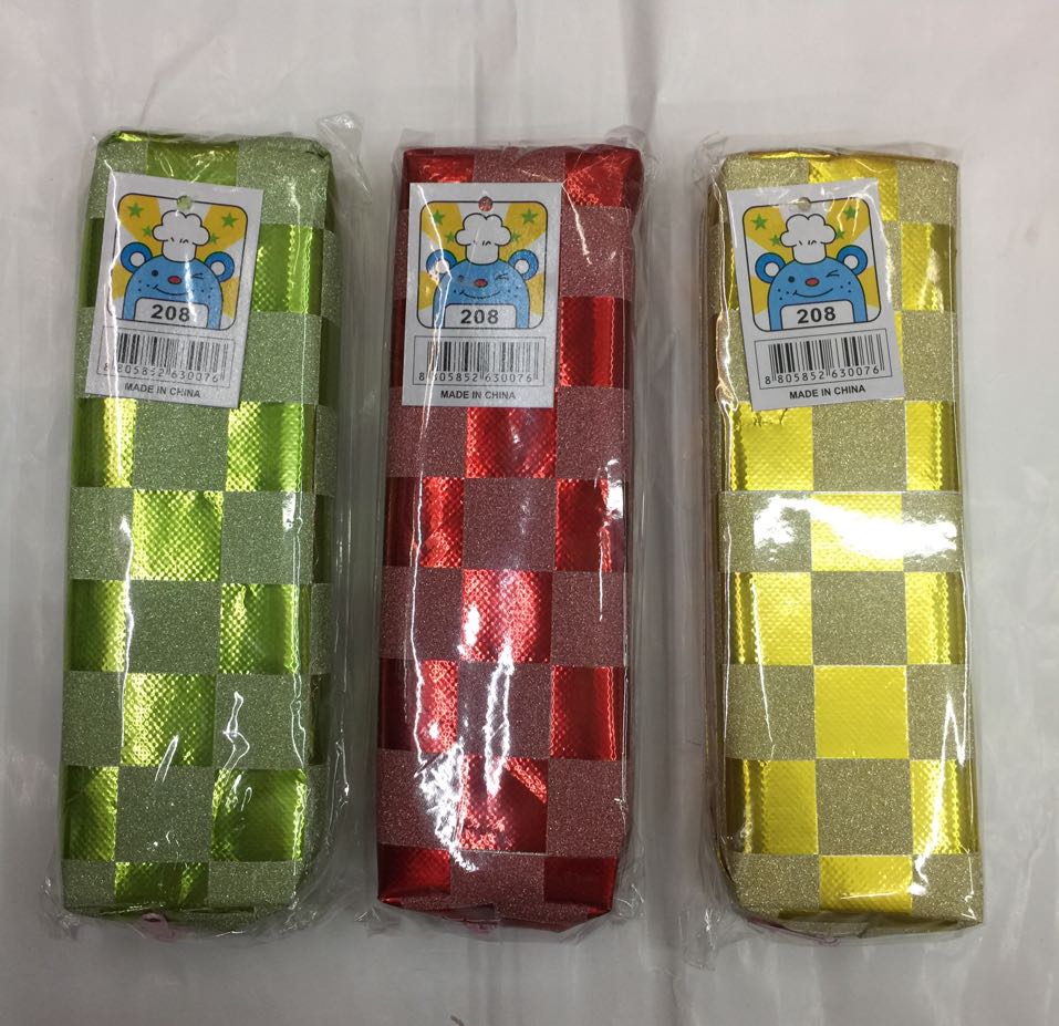 Dazzle color student pen bag bright color receive small bag. Dazzle color student pen bag bright color receive small bag.