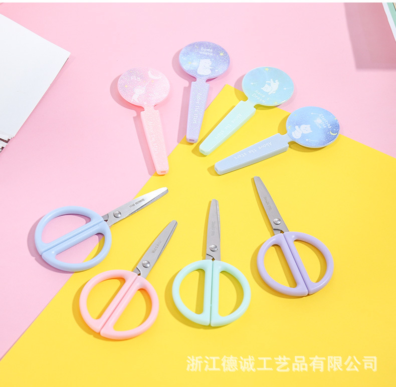 Manufacturer's Innovative Household Office Supplies Scissors Stainless Steel Student Scissors Paper Cut by Hand Safety Scissors Manufacturer's Innovative Household Office Supplies Scissors Stainless Steel Student Scissors Paper Cut by Hand Safety Scissors