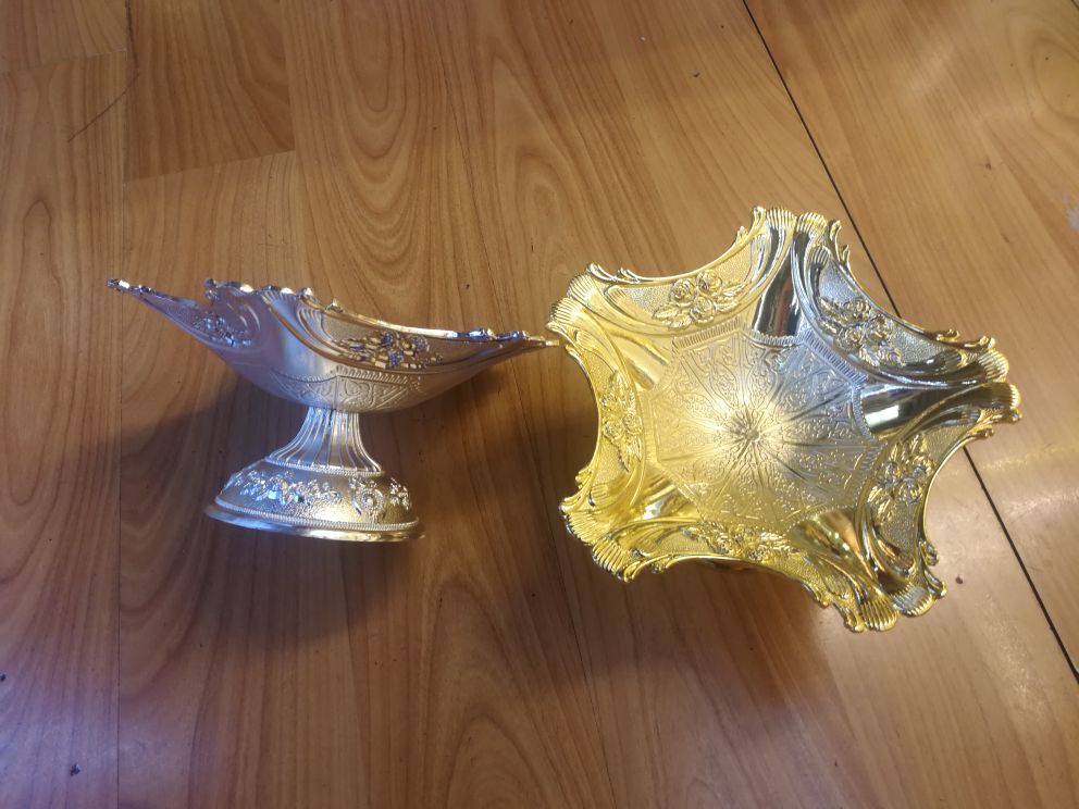 Office supplies for the new pentacle type fruit dish dessert plate alloy crafts. Office supplies for the new pentacle type fruit dish dessert plate alloy crafts.