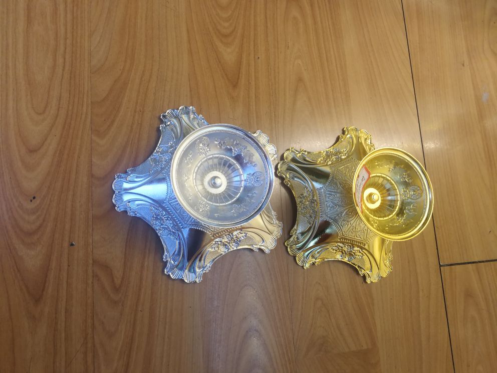 Office supplies for the new pentacle type fruit dish dessert plate alloy crafts. Office supplies for the new pentacle type fruit dish dessert plate alloy crafts.