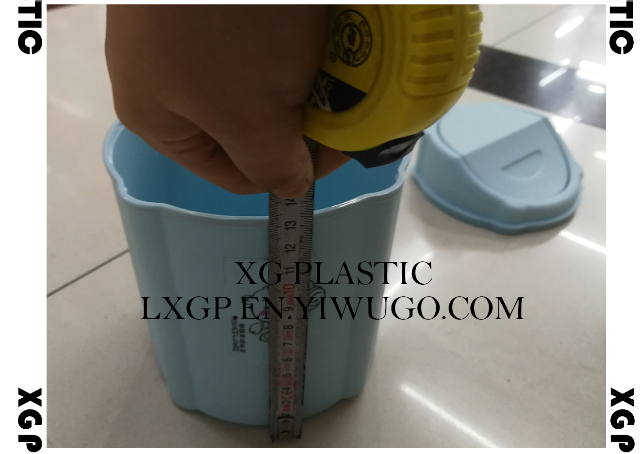 Desktop Dustbin Creative Mini Waste Bin Small Garbage Bins Home Table Plastic Office Supplies Trash Can Dust bin new hot