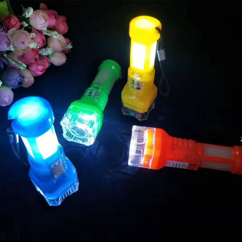 Factory Direct Sales New Mini Small Flashlight Dual-Use Flashlight Electronic Small Flashlight Wholesale Two Yuan Store Supply Factory Direct Sales New Mini Small Flashlight Dual-Use Flashlight Electronic Small Flashlight Wholesale Two Yuan Store Supply