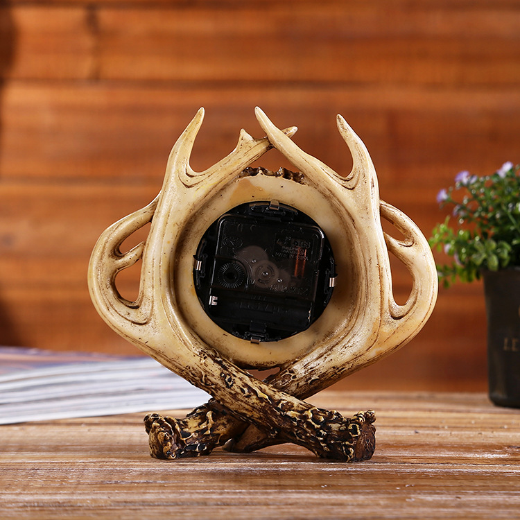 Resin Crafts Antlers Decoration Clock Creative Living Room Household Supplies Art Ornament Crafts Decoration Ornaments