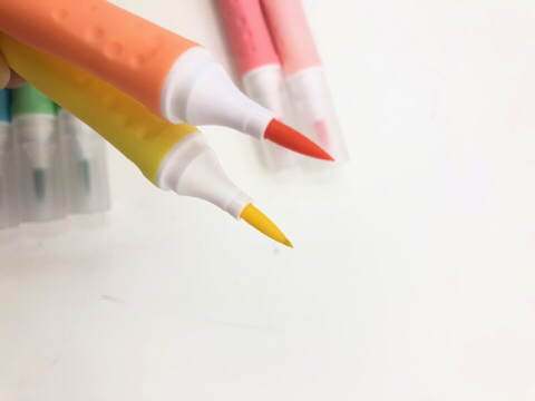 Factory Direct Sales Wholesale 12 Color Macaron Color Series Writing Brush
