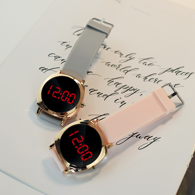  Popular Style Watch Female Student Children's Alloy Watch Korean Style Simple and Casual LED Electronic Watch Sports