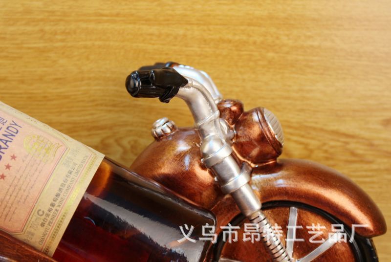 Resin Crafts European Style Wine Cabinet Decoration Clock Wine Rack Fashion Motorcycle Decoration Creative Gift Resin Crafts European Style Wine Cabinet Decoration Clock Wine Rack Fashion Motorcycle Decoration Creative Gift