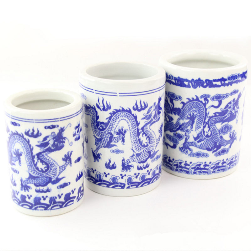 Factory Direct Sales Large Size Small and Medium Ceramic Blue and White Porcelain Writing Brush Holder Stationery Studio Book Decoration Office Supplies Factory Direct Sales Large Size Small and Medium Ceramic Blue and White Porcelain Writing Brush Holder Stationery Studio Book Decoration Office Supplies